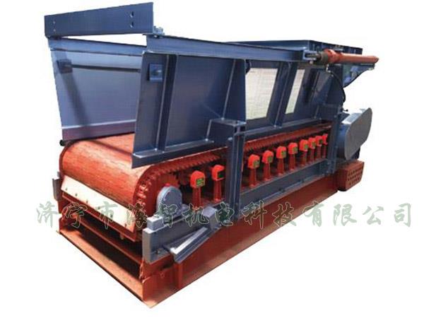 密封式耐砸鏈帶給料機能實現(xiàn)連續(xù)給料、給料量大