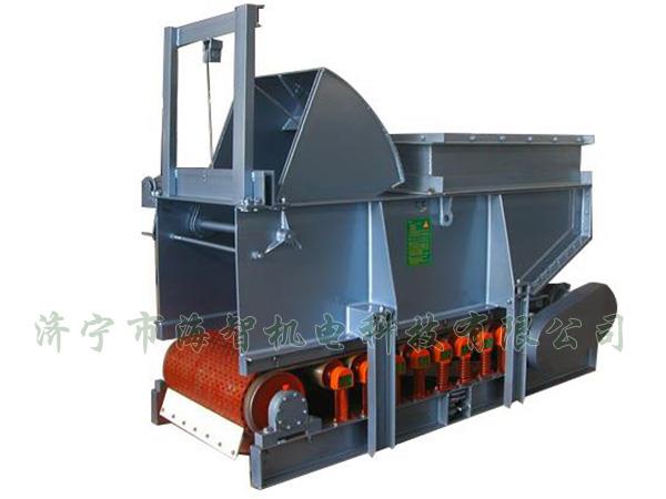 用手動(dòng)、電動(dòng)、液動(dòng)或氣動(dòng)驅(qū)動(dòng)齒輪帶動(dòng)弧型齒條來開啟或關(guān)閉扇型閘門